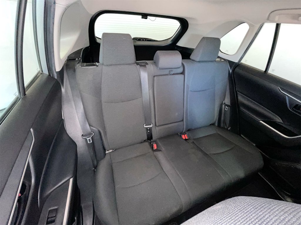 Thumbnail: 2020 Toyota RAV4 - 22