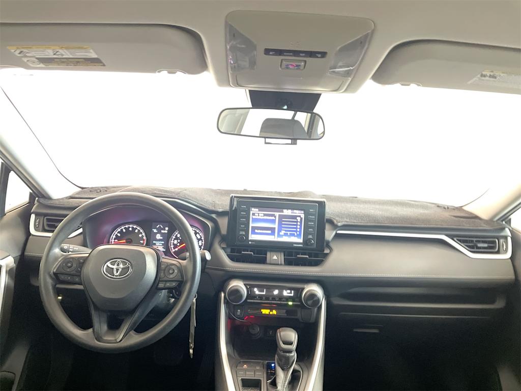 Thumbnail: 2020 Toyota RAV4 - 9