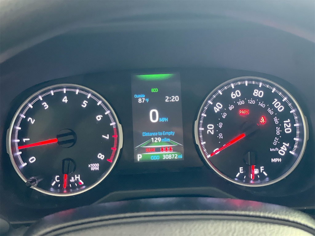 Thumbnail: 2021 Toyota RAV4 - 16