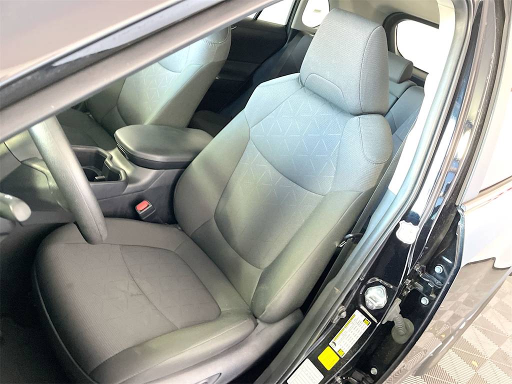 Thumbnail: 2025 Toyota RAV4 - 10