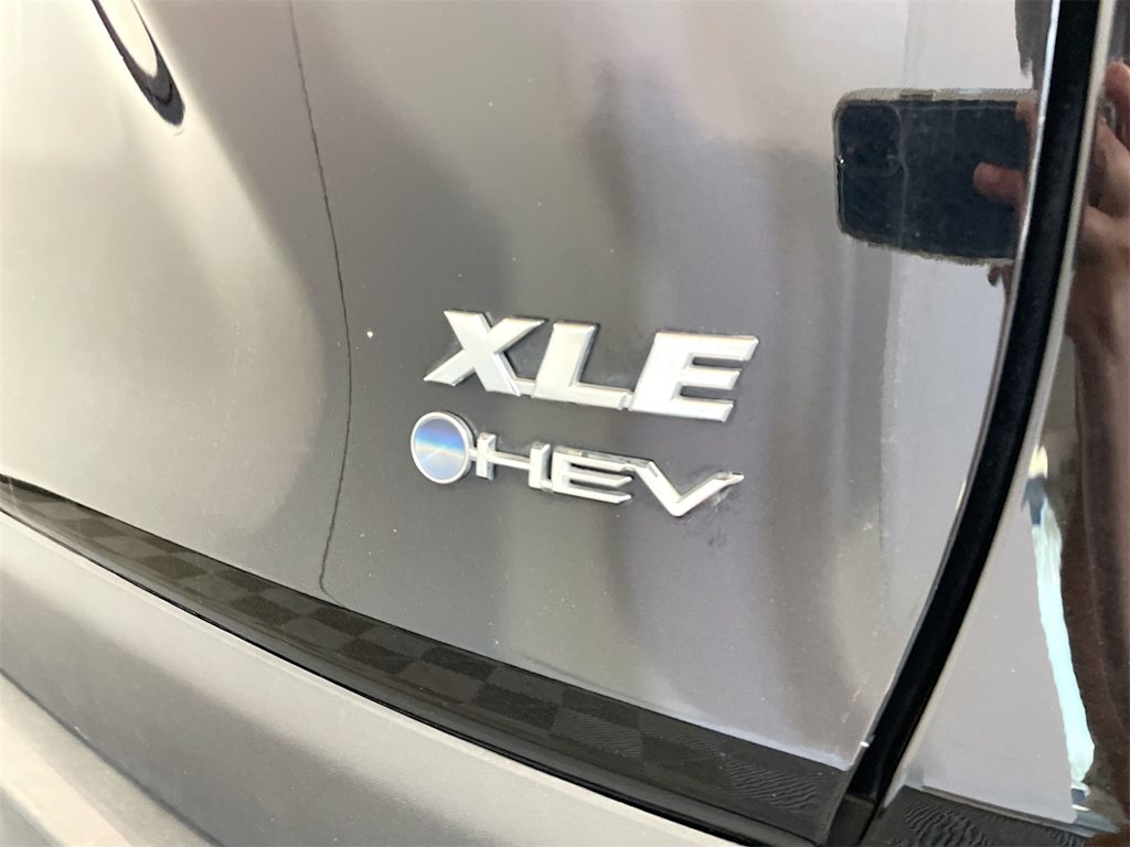 Thumbnail: 2025 Toyota RAV4 - 6