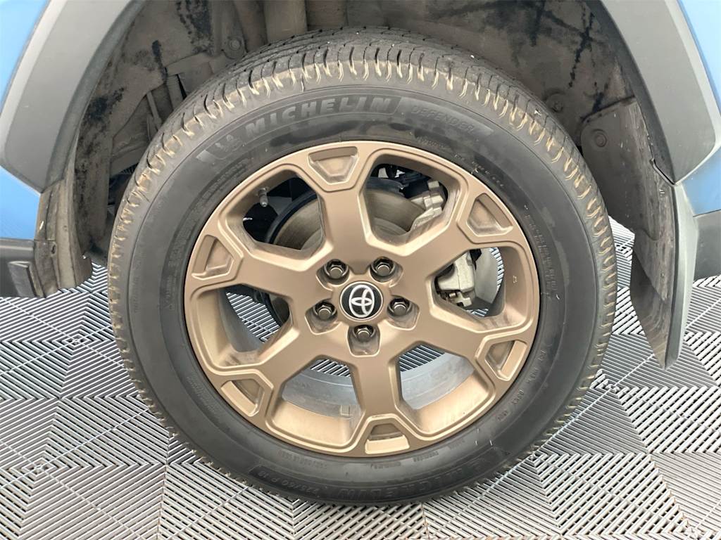 Thumbnail: 2023 Toyota RAV4 - 7