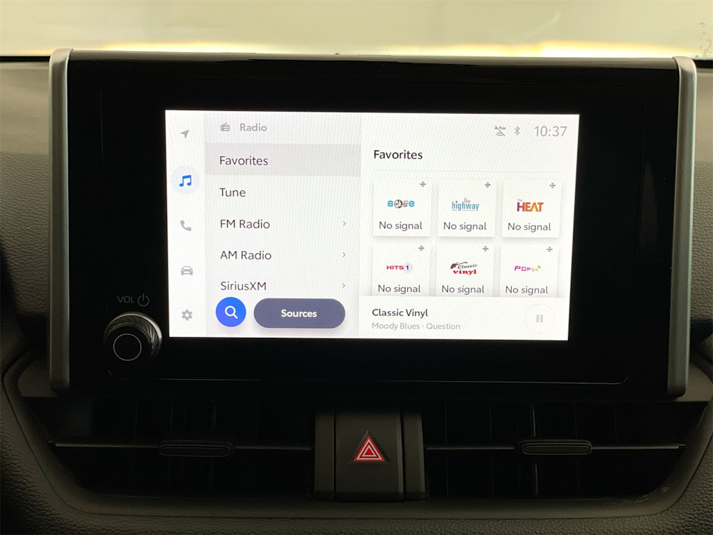 Thumbnail: 2023 Toyota RAV4 - 13