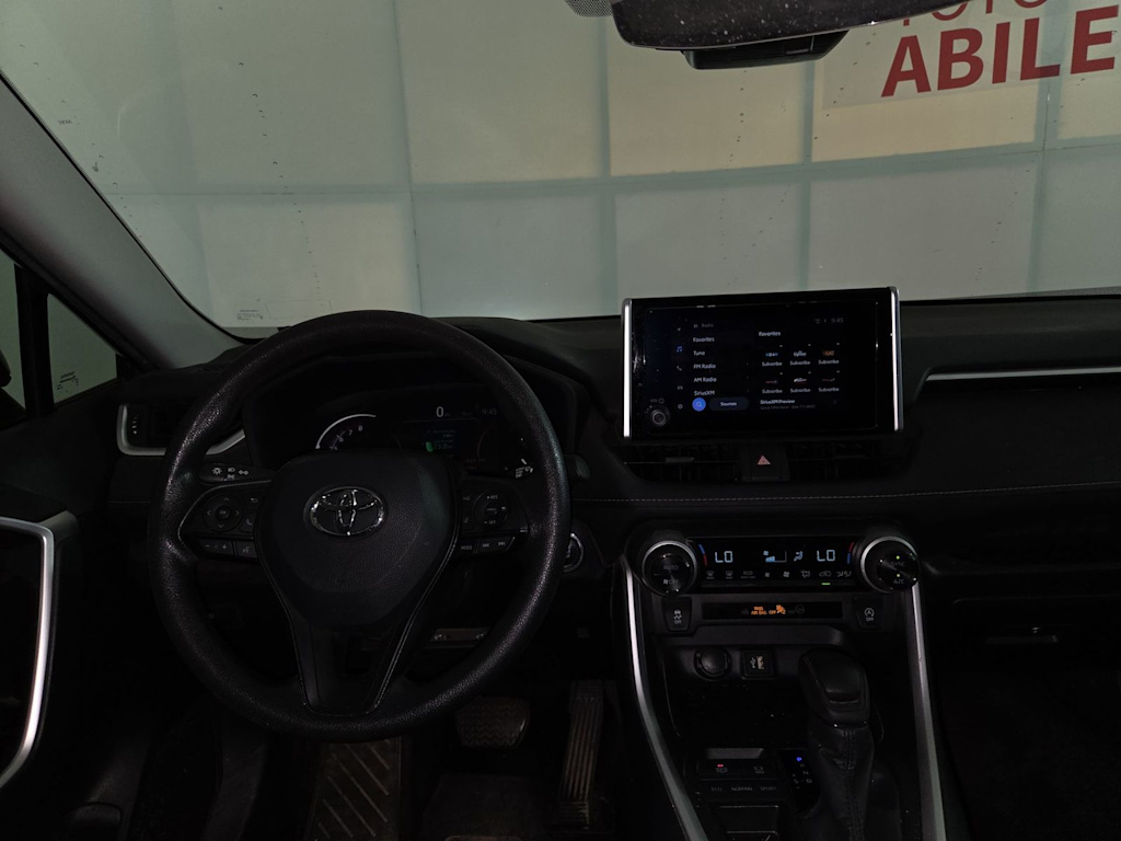 Thumbnail: 2025 Toyota RAV4 - 2
