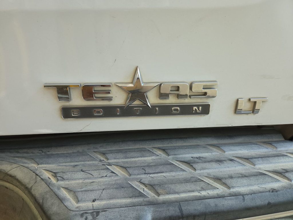 Thumbnail: 2011 Chevrolet Silverado 1500 - 7