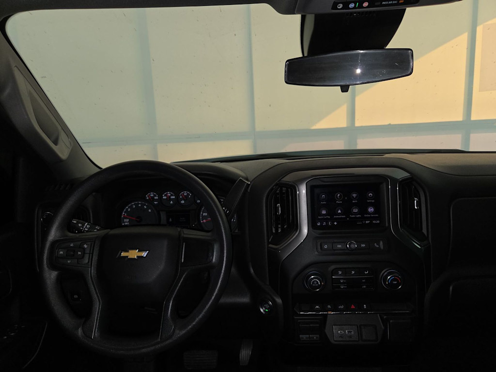 Thumbnail: 2025 Chevrolet Silverado 1500 - 2