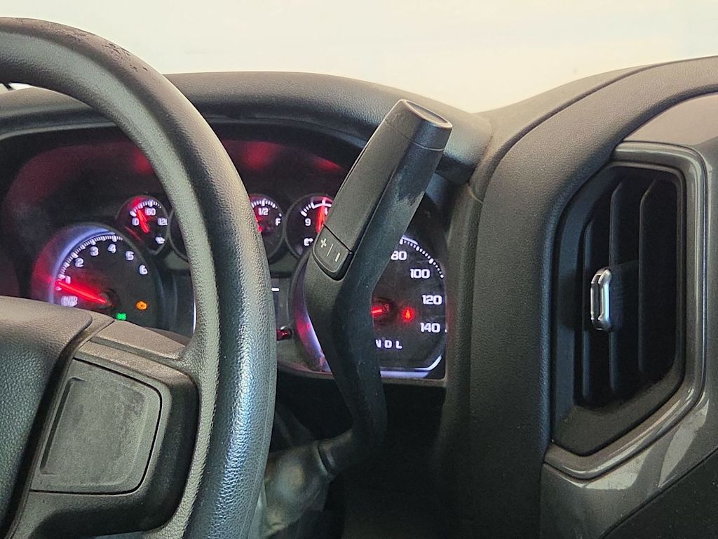 Thumbnail: 2020 Chevrolet Silverado 1500 - 25