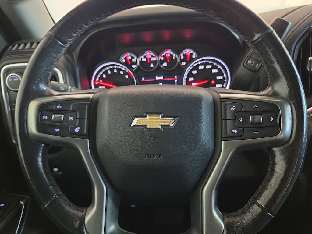 Thumbnail: 2021 Chevrolet Silverado 1500 - 23