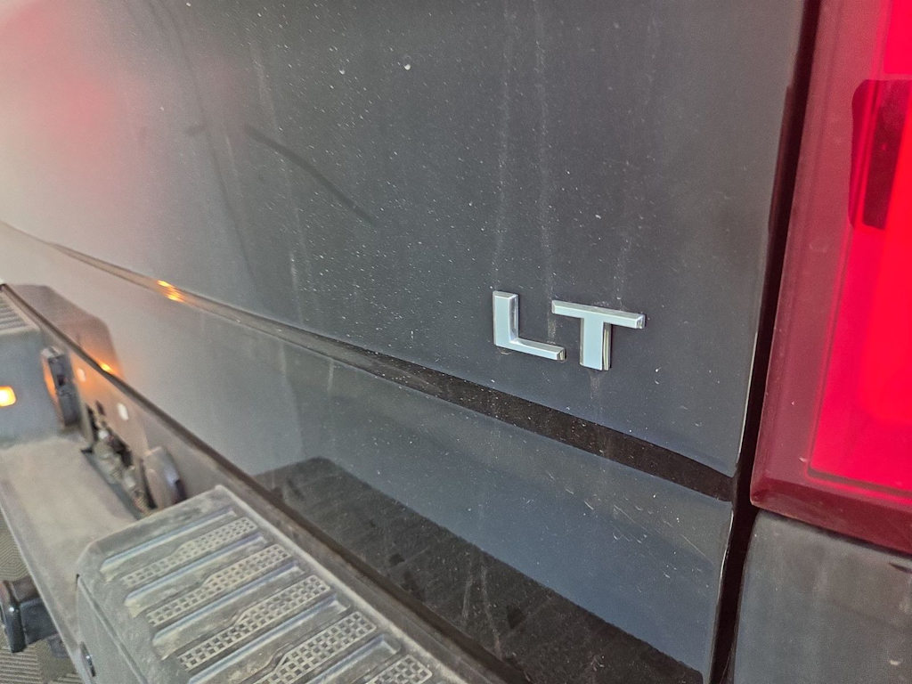Thumbnail: 2025 Chevrolet Silverado 1500 - 7