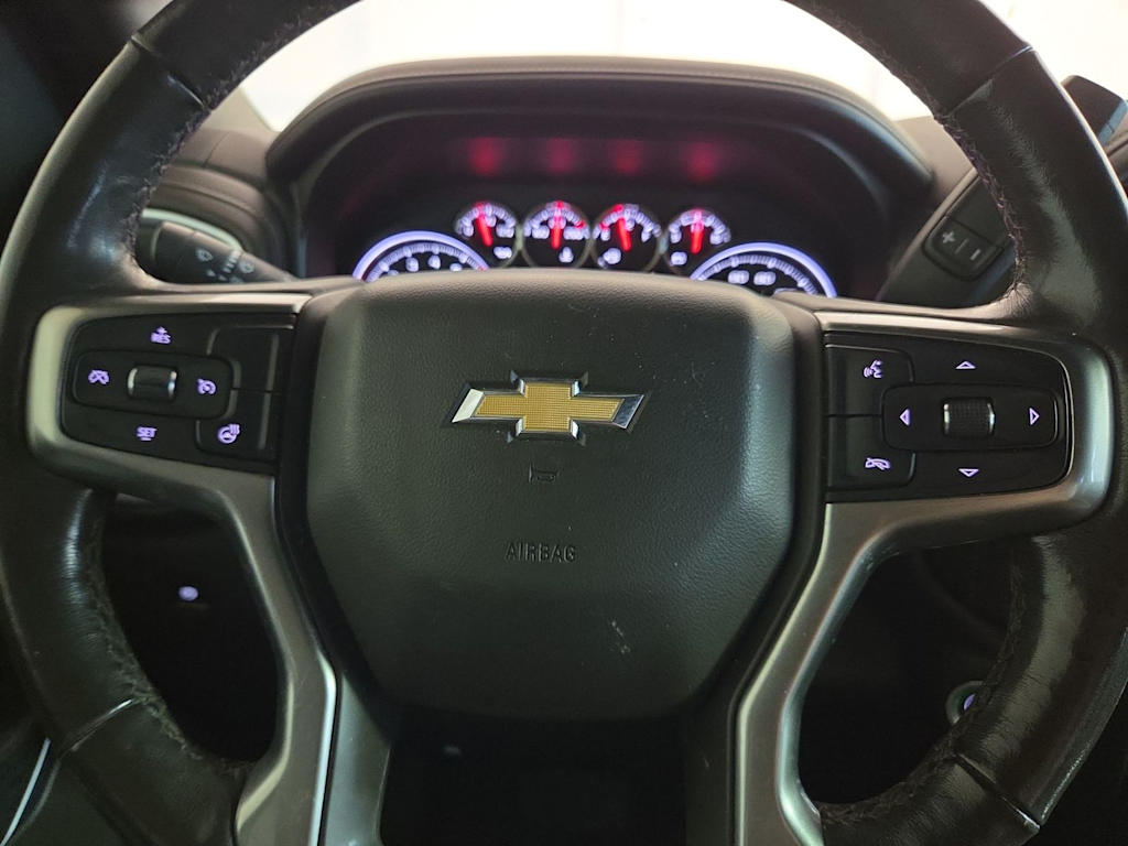 Thumbnail: 2021 Chevrolet Silverado 1500 - 25