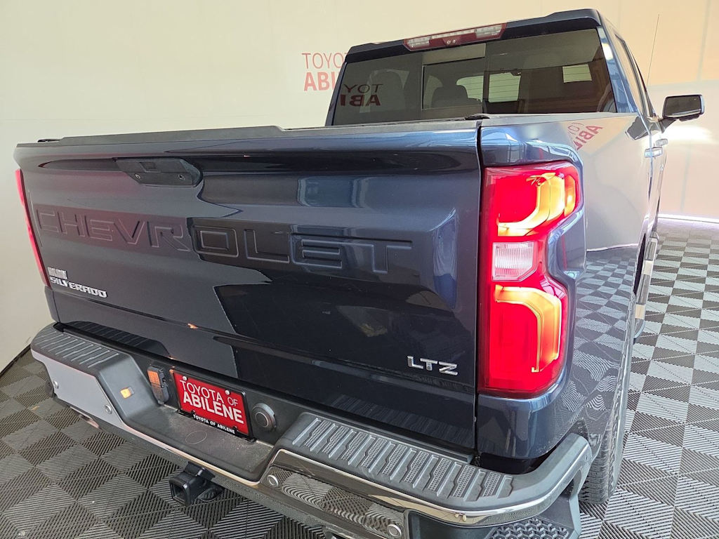 Thumbnail: 2021 Chevrolet Silverado 1500 - 20