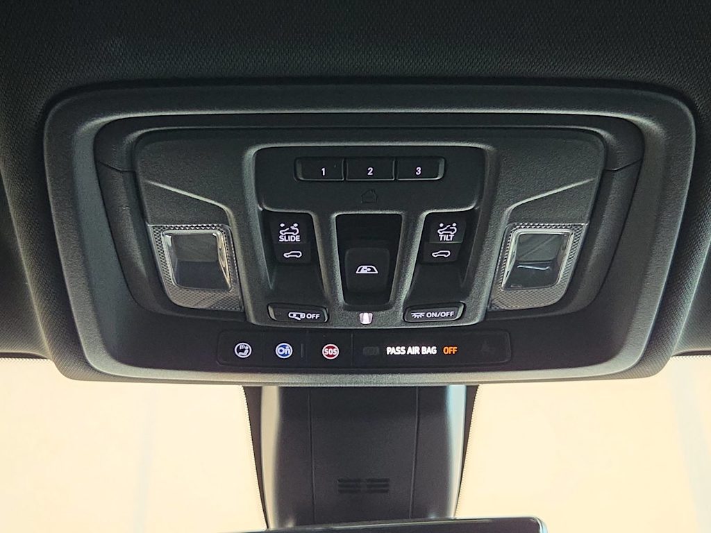 Thumbnail: 2020 Chevrolet Silverado 1500 - 27