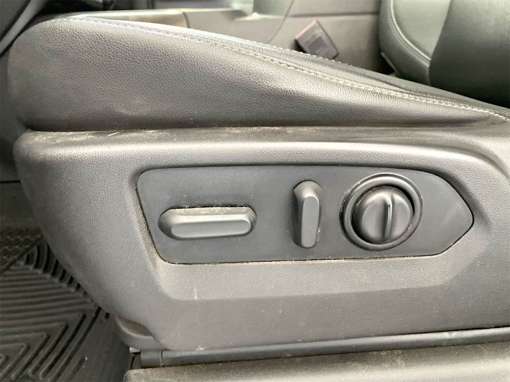 Thumbnail: 2021 GMC Sierra 1500 - 21