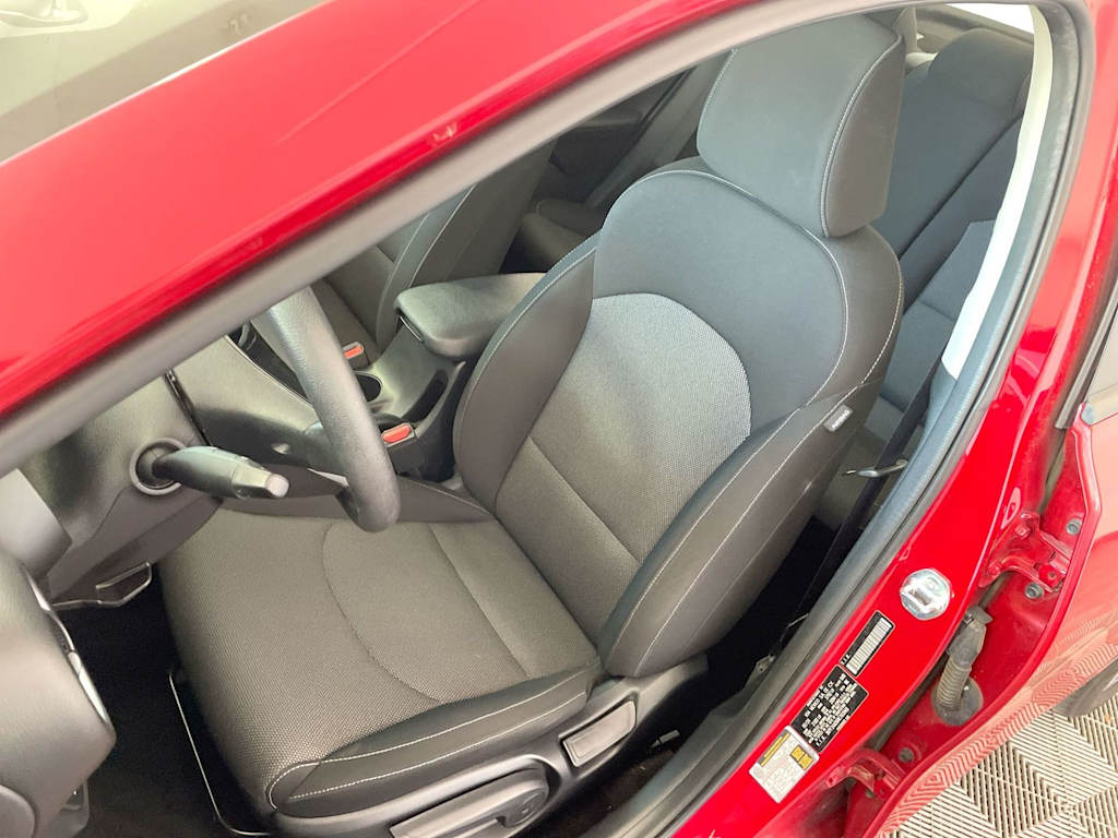 Thumbnail: 2024 Kia Forte - 9