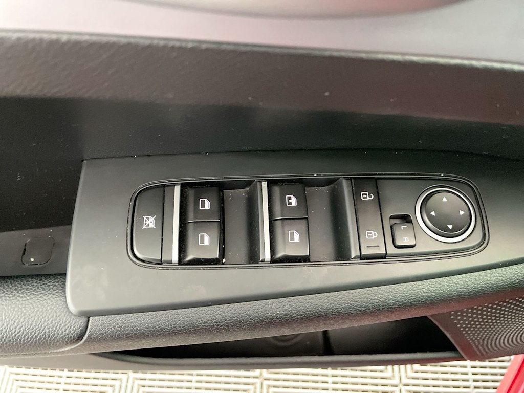 Thumbnail: 2024 Kia Forte - 21