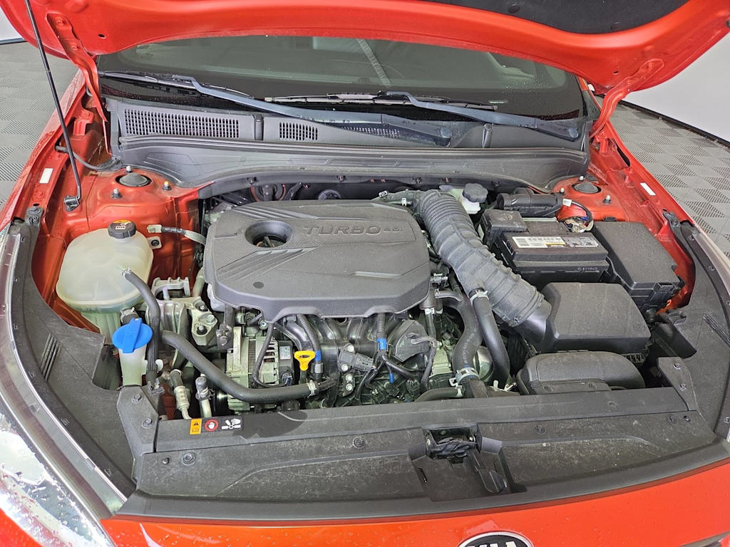 Thumbnail: 2020 Kia Forte - 9