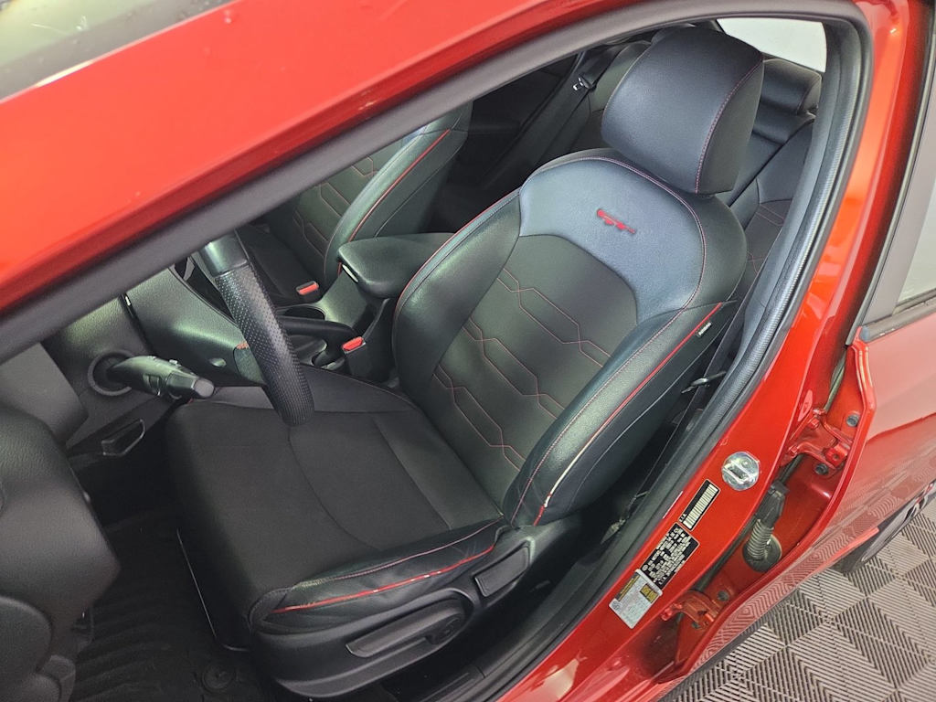 Thumbnail: 2020 Kia Forte - 11