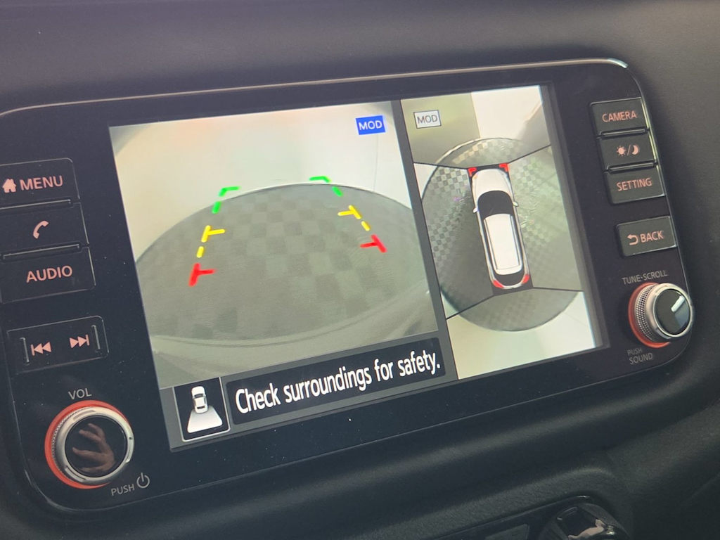 Thumbnail: 2024 Nissan Kicks - 24
