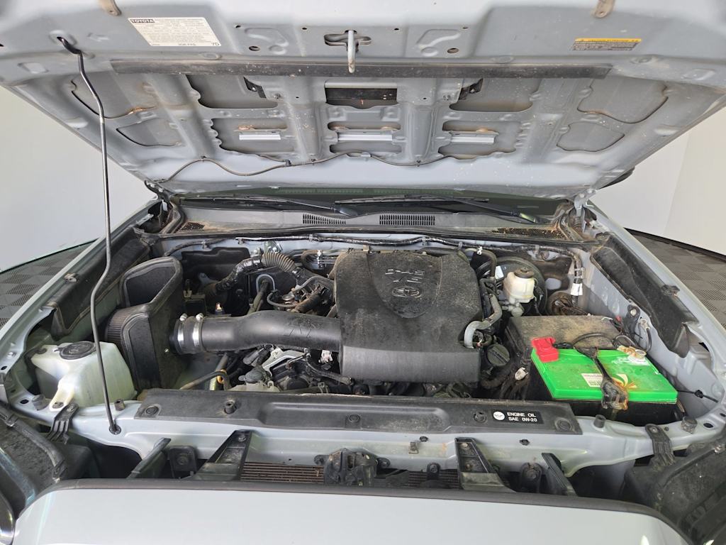 Thumbnail: 2019 Toyota Tacoma - 8