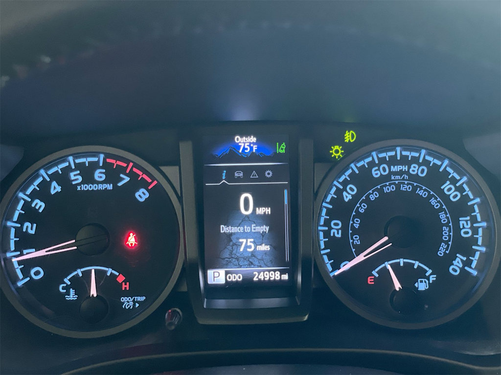 Thumbnail: 2023 Toyota Tacoma - 14