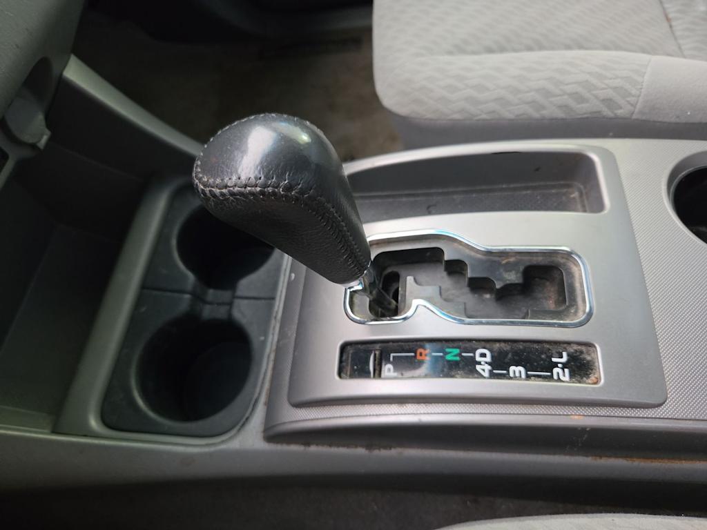 Thumbnail: 2010 Toyota Tacoma - 12