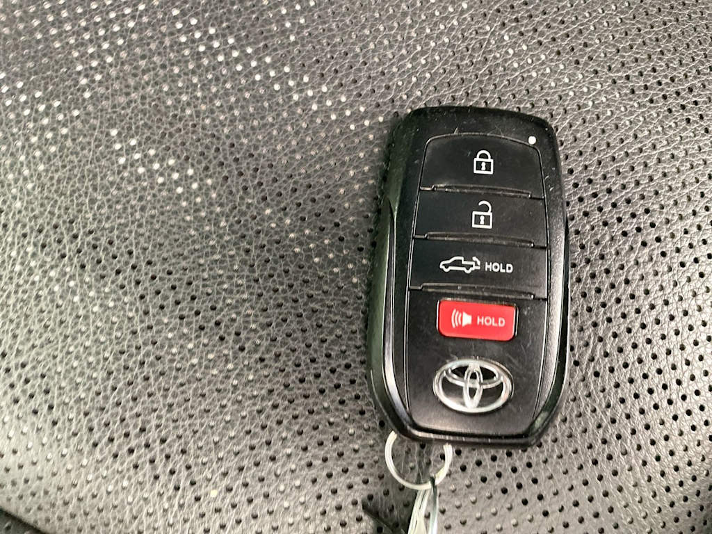 Thumbnail: 2024 Toyota Tacoma - 14