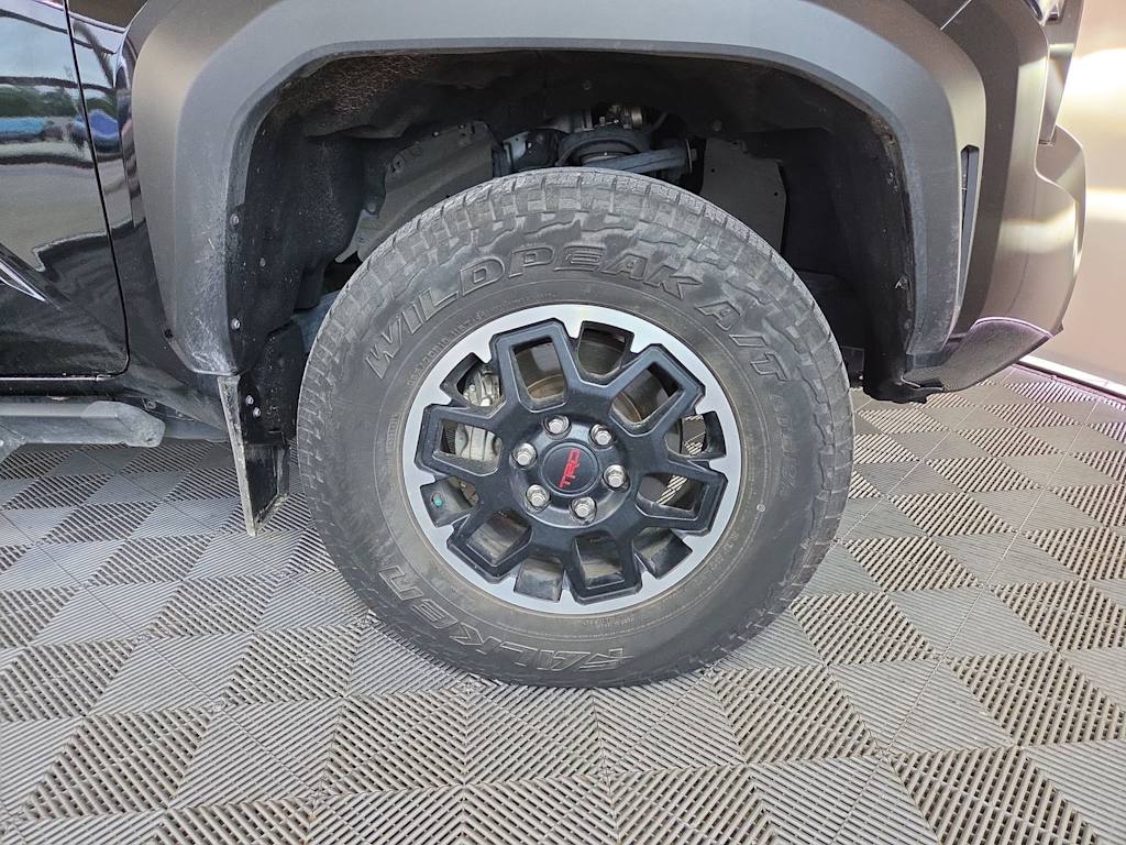 Thumbnail: 2024 Toyota Tacoma - 8