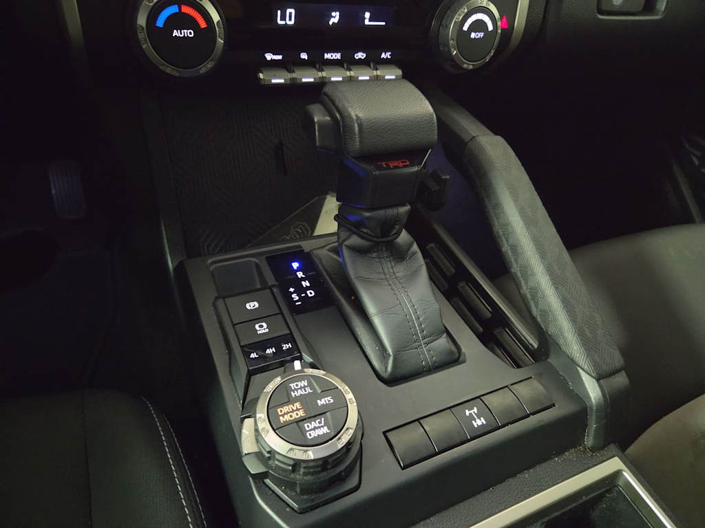 Thumbnail: 2024 Toyota Tacoma - 15