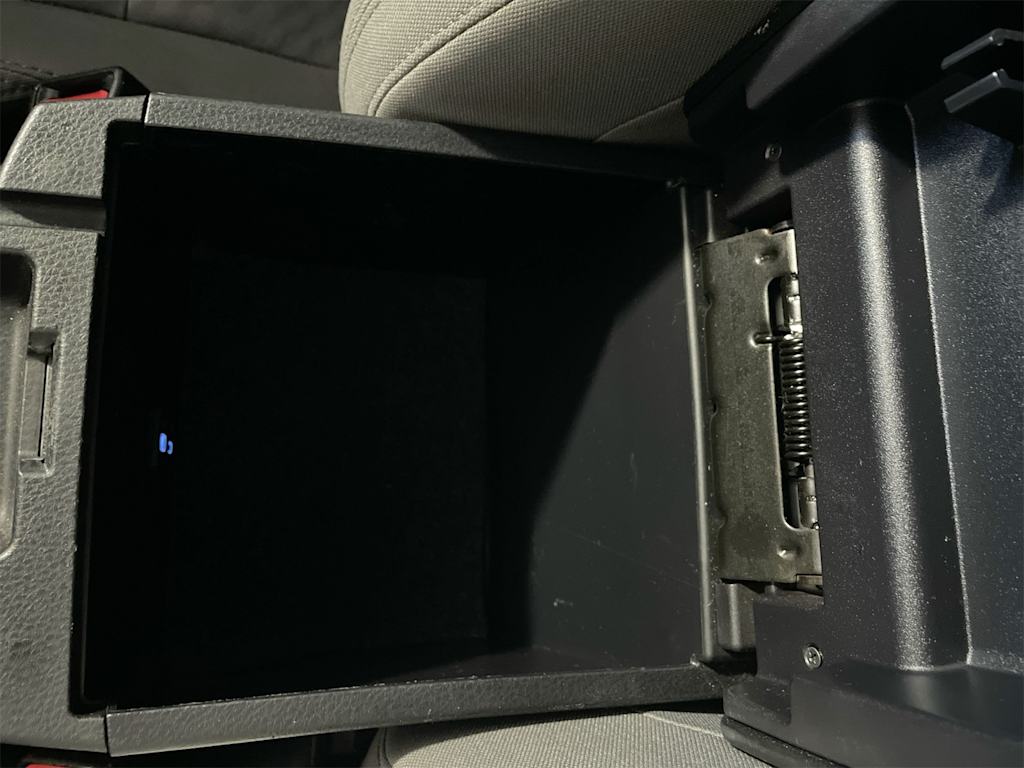 Thumbnail: 2022 Toyota Tacoma - 25