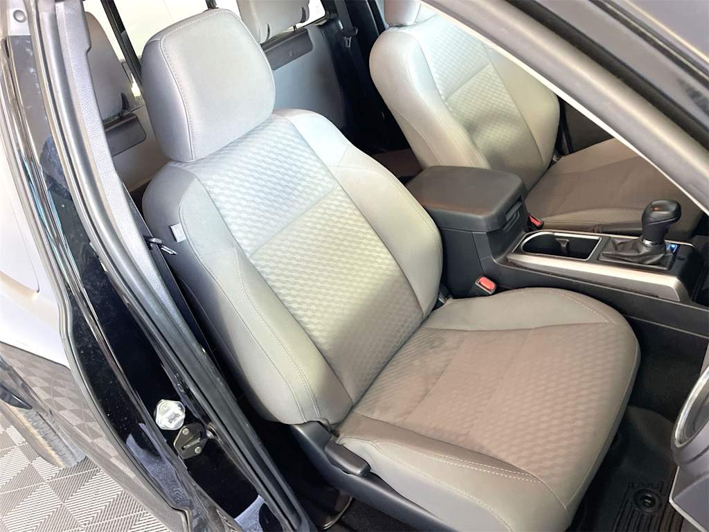 Thumbnail: 2022 Toyota Tacoma - 11