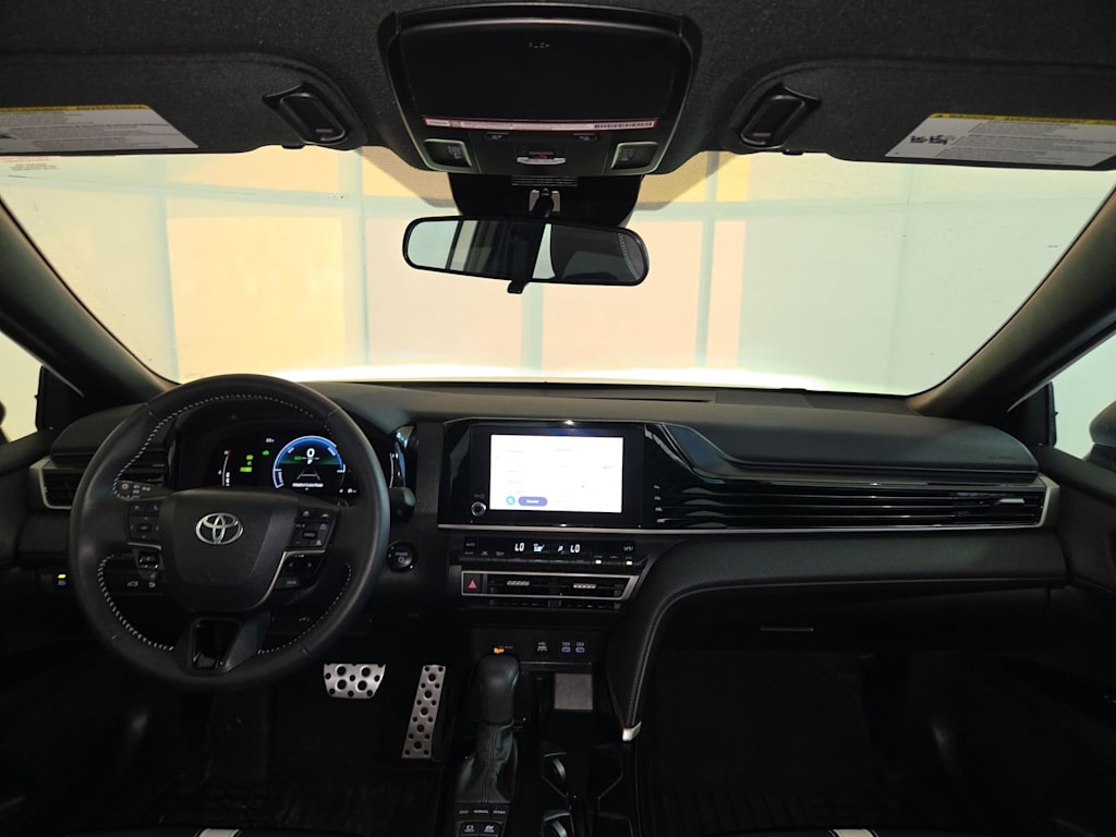 Thumbnail: 2025 Toyota Camry - 10