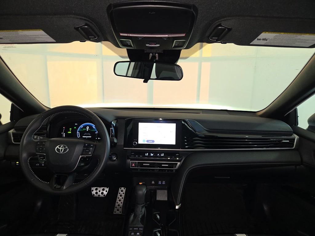 Thumbnail: 2025 Toyota Camry - 10