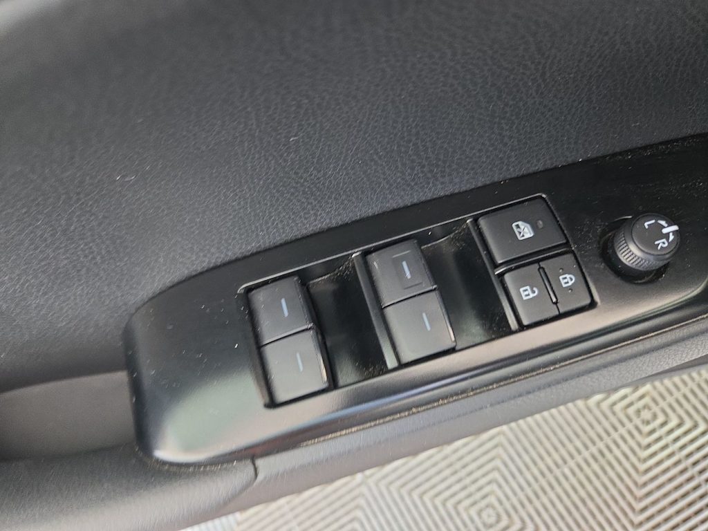 Thumbnail: 2026 Toyota Camry - 22