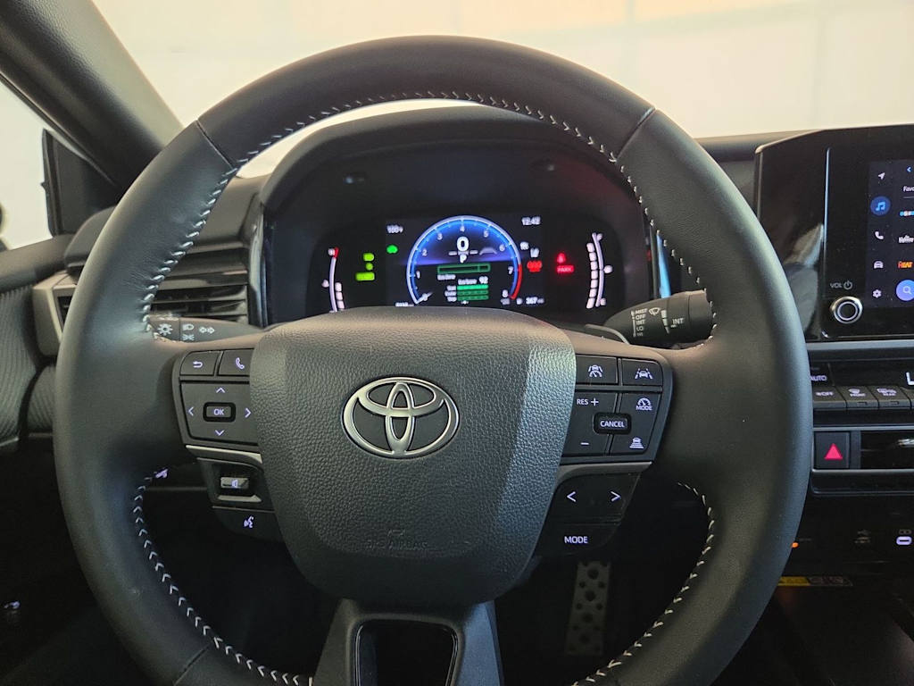 Thumbnail: 2026 Toyota Camry - 12
