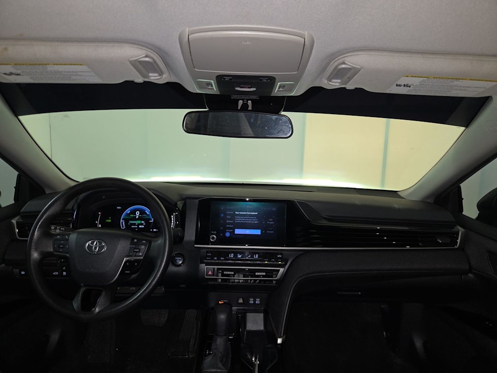 Thumbnail: 2025 Toyota Camry - 10