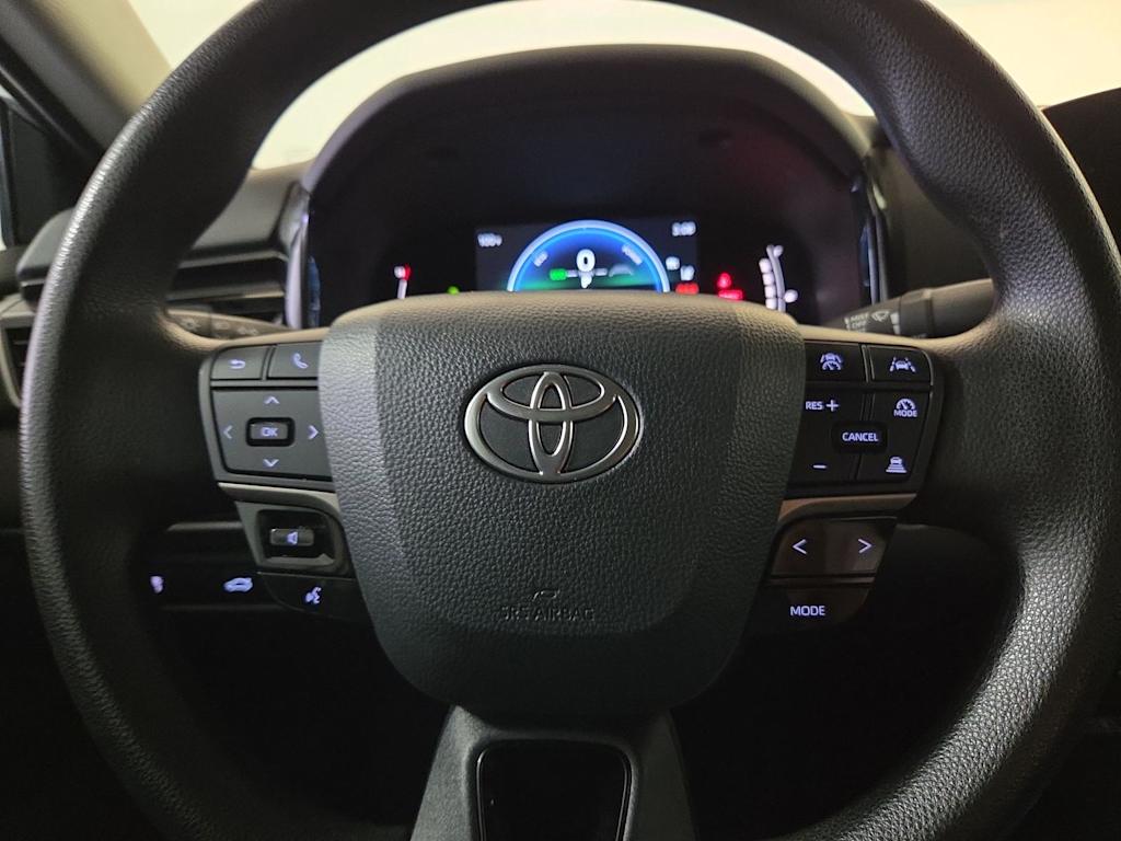 Thumbnail: 2025 Toyota Camry - 24