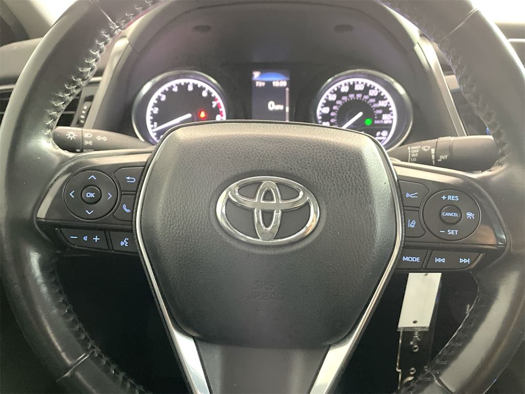 Thumbnail: 2020 Toyota Camry - 24