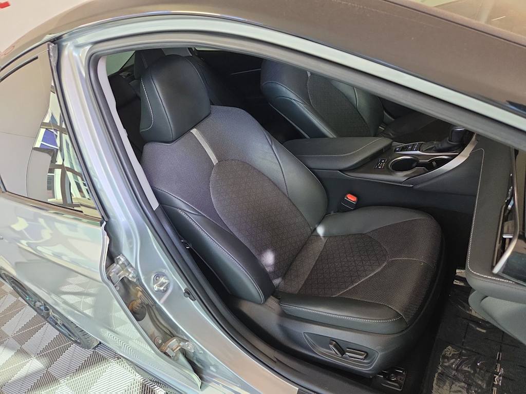Thumbnail: 2024 Toyota Camry - 12