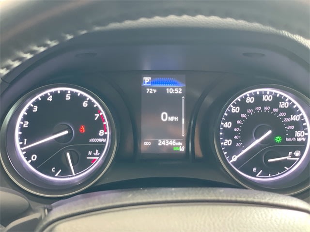 2022 Toyota Camry SE 16