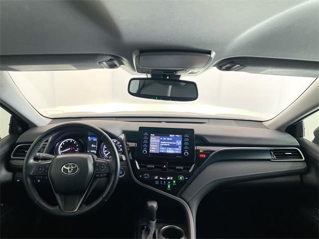 2022 Toyota Camry SE 10