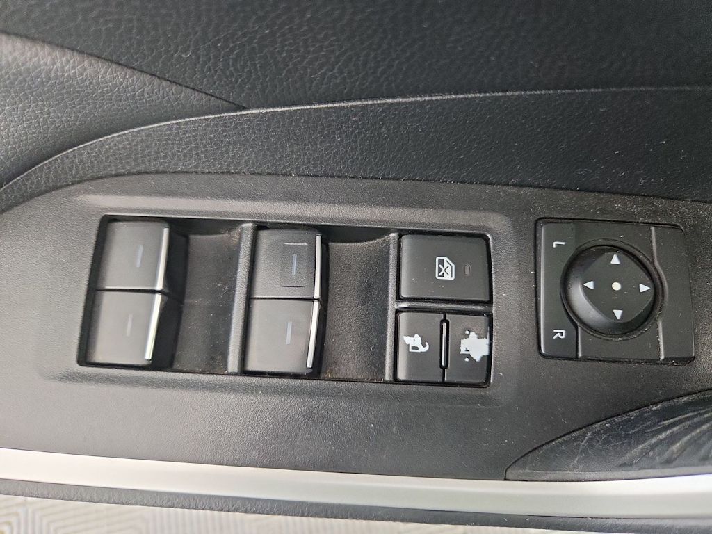 Thumbnail: 2023 Toyota RAV4 - 24