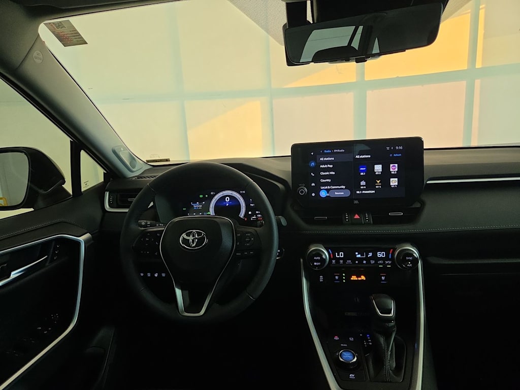 Thumbnail: 2025 Toyota RAV4 - 2