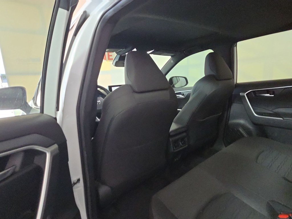 Thumbnail: 2023 Toyota RAV4 - 13