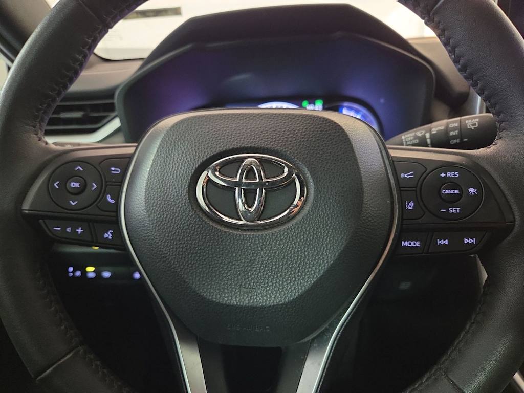 Thumbnail: 2023 Toyota RAV4 - 25