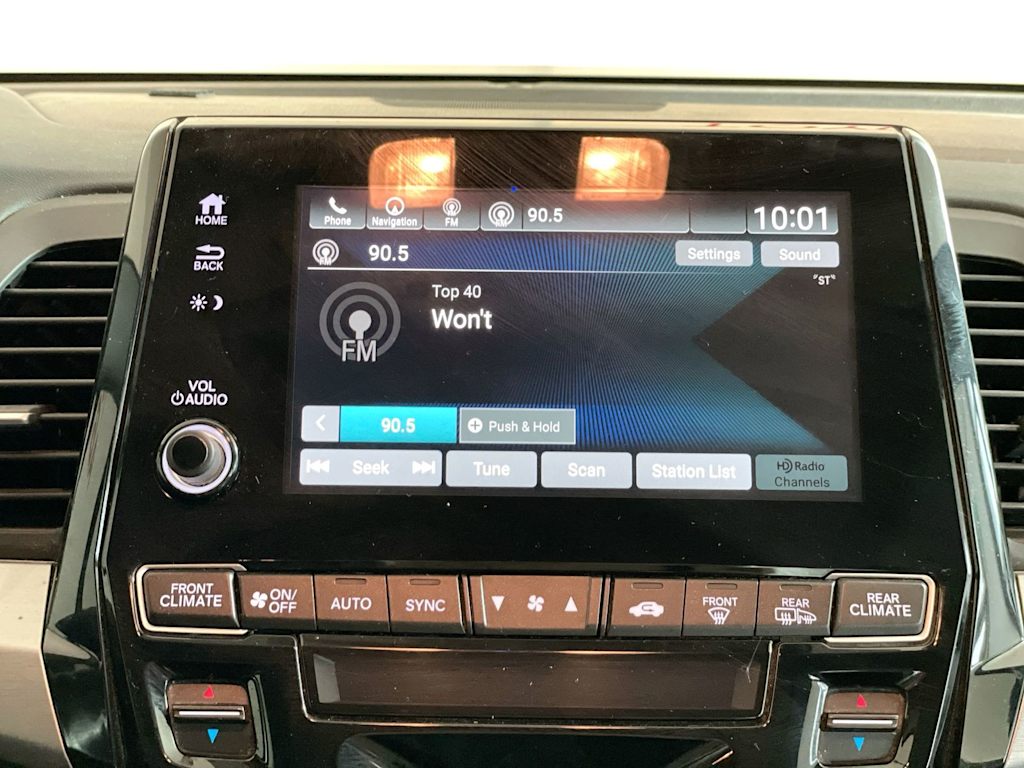 Thumbnail: 2019 Honda Odyssey - 12