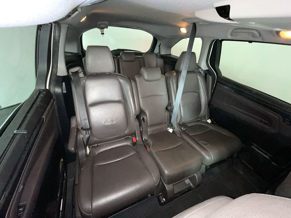 Thumbnail: 2019 Honda Odyssey - 21