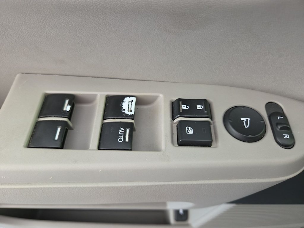 2015 Honda Pilot Touring - Photo 23