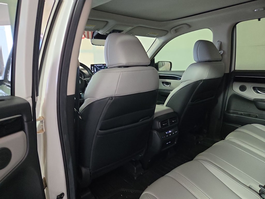 Thumbnail: 2025 Honda Pilot - 12