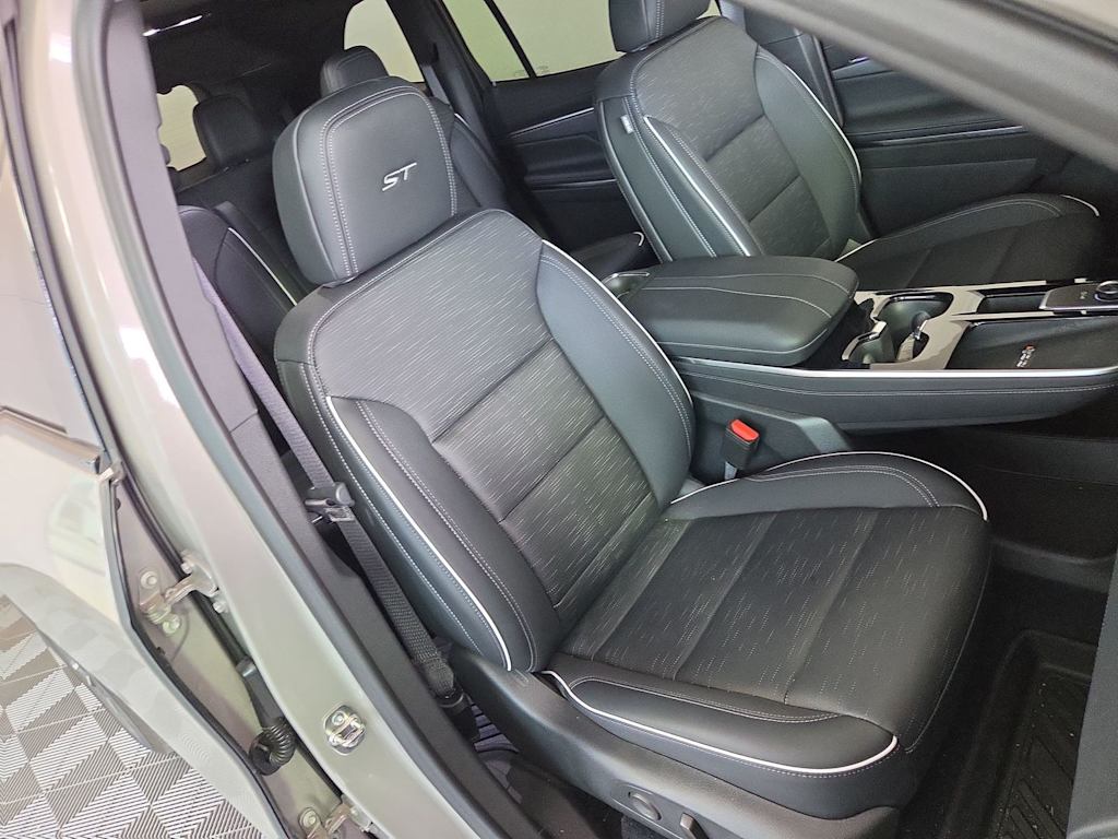 Thumbnail: 2026 Buick Enclave - 12