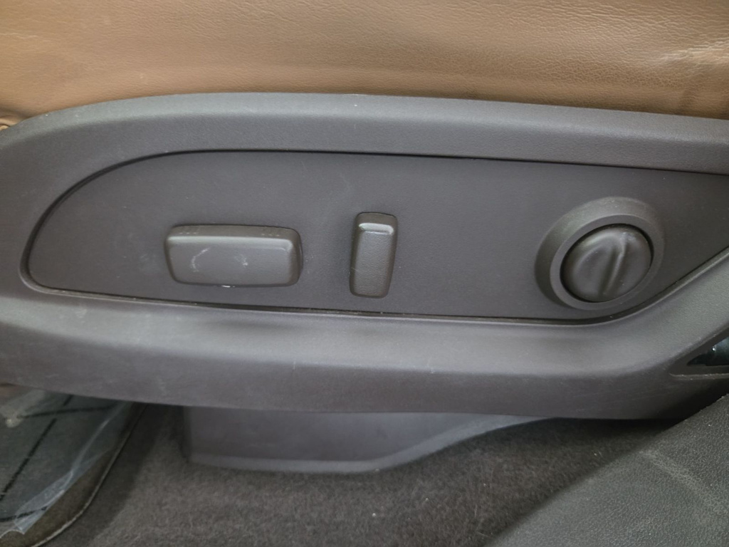 Thumbnail: 2014 Buick Enclave - 22